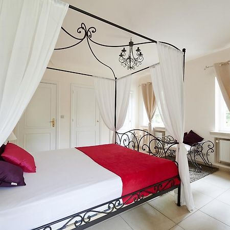 Du Cote De Chez Lou Bed & Breakfast Rosieres Exterior foto