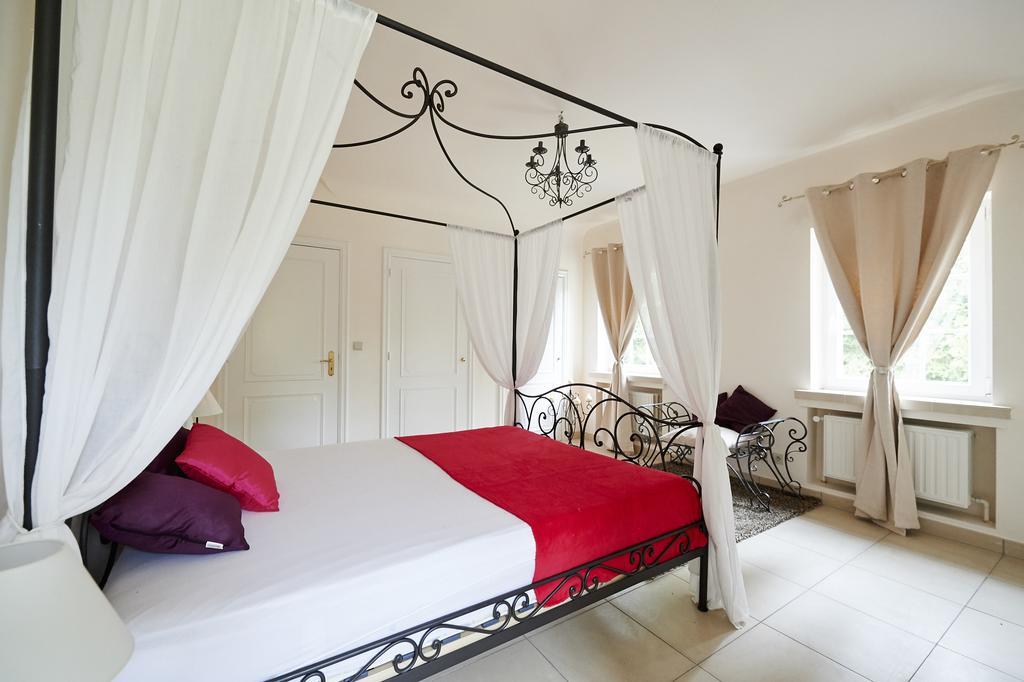 Du Cote De Chez Lou Bed & Breakfast Rosieres Exterior foto